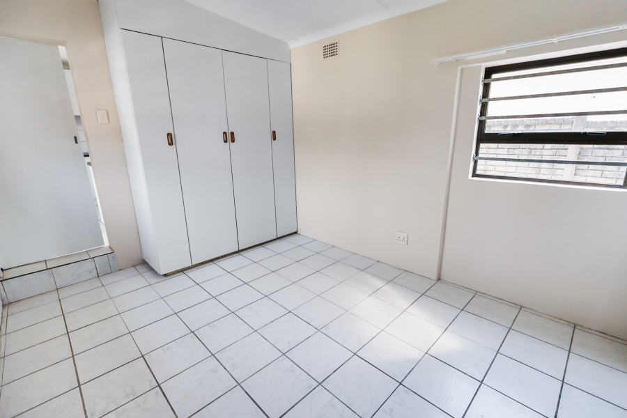 To Let 1 Bedroom Property for Rent in Cambridge West Eastern Cape